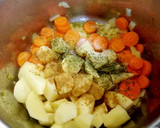 Foto del paso 3 de la receta: Guiso con Gambones