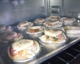 Foto langkah ke 3 dari resep Muffin Roti Tawar.