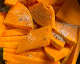 Foto del paso 1 de la receta: Crema de calabaza 100% de aprovechamiento