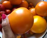 Фото кроку 1 до Салат со свекольной ботвой 🍅☘️.