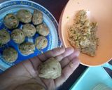 A picture of step 6 of Chicken Aloo Bonday.