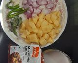 A picture of step 1 of Potato Masala Curry.