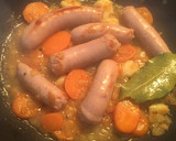 Foto del paso 2 de la receta: Longanizas al vino blanco