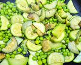 Une image de l'étape 3 de Omelette petit pois et courgettes 🥚.