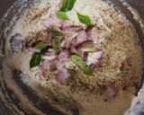 A picture of step 2 of Instant Crispy Rava Vada.