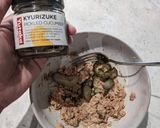 A picture of step 1 of Tuna mozzarella melt.