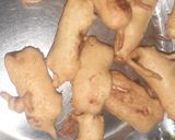 A picture of step 5 of Paneer pakoda.
