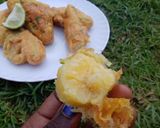 A picture of step 5 of Banana fritters.