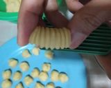 Foto langkah ke 8 dari resep Kue Garpu Manis Renyah Garing.