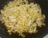 Foto del paso 2 de la receta: Pudín de merluza y gambas