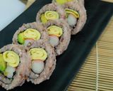 Foto langkah ke 7 dari resep California Roll.