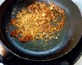 รูปขั้นตอนการทำที่ 6 ของ น้ำพริกหนังไก่ทอด