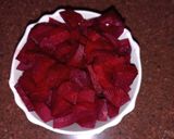 A picture of step 1 of Beetroot coconut chutney.