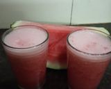A picture of step 1 of Watermelon rose juice.