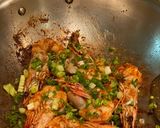 爆香蒜蓉大明蝦 簡單涮嘴下酒菜🦐的食譜步驟6照片