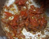 A picture of step 2 of Aaloo matar sabzi.