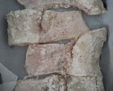 Foto del paso 4 de la receta: Bacalao Skrei al Horno con Cherrys y Aceitunas Negras en Salsa de Naranja, Soja y Miel