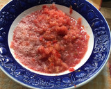 Foto del paso 1 de la receta: Pollo encebollado con tomate