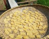 Foto langkah ke 7 dari resep Kerupuk Tahu.