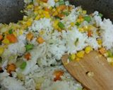 Foto langkah ke 3 dari resep Nasi Goreng Sayur Simple Cepat No Penyedap No Pengawet.