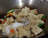 Foto langkah ke 4 dari resep Tumis Babat Sapi Cabe Hijau.