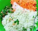 Foto langkah ke 4 dari resep Suikiaw isi(udang,kucai,kol,wortel).