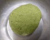 मध्य प्रदेश की पालक पूरी (Madhya Pradesh ki palak puri recipe in hindi) रेसिपी चरण 2 फोटो
