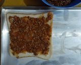 Foto langkah ke 8 dari resep Roti Pizza Sederhana.