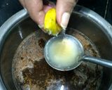A picture of step 3 of Jaggery sharbat.