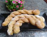 Foto langkah ke 7 dari resep Donat Korea (Kkwabaegi).