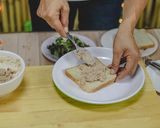 รูปขั้นตอนการทำที่ 8 ของ แซนด์วิช ทูน่า มายองเนส ทำง่าย และ อร่อย