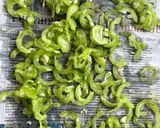 Gambar langkah 2 resipi Sambal Garing Bilis dan Petola Ular.