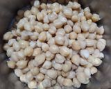 A picture of step 1 of Jain Chole.