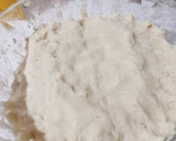 Foto del paso 3 de la receta: Arepas rellenas de queso