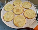 Foto langkah ke 3 dari resep Pancake Teflon Simple.