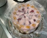 Une image de l'étape 15 de Charlotte aux skyr et fraises.
