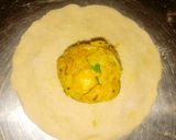A picture of step 5 of Gobhi Paratha.