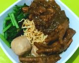 Foto langkah ke 1 dari resep Mie Ayam Ceker.