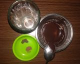 Foto langkah ke 1 dari resep Dark Coklat Panas, Vanilla Madu & Kayumanis.
