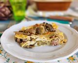 Foto del passaggio 6 della ricetta Lasagna carciofi salsiccia e provola affumicata