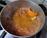 Foto del paso 5 de la receta: Redondo de pavo relleno en salsa