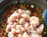 Foto langkah ke 1 dari resep Pastel Kari Pedas.