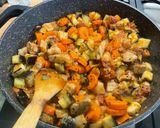 Une image de l'étape 22 de Sauté de porc mijoté au curry avec des légumes.