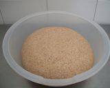 Foto del paso 6 de la receta: Pan integral saludable (4 ingredientes)