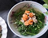 Hình bước làm 1 của món Canh rau tần ô nấu tôm khô thịt xay