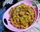 A picture of step 17 of Tikka chicken macroni.