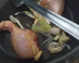 A picture of step 1 of Spring onion chicken drumsticks.