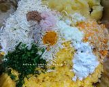 Foto langkah ke 1 dari resep Potato Corn Cheese Cutlet.