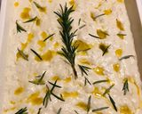 Foto del passaggio 2 della ricetta Focaccia