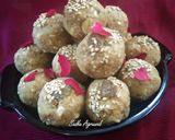 पिन्नी ड्राई फ्रूटस आटा लड्डू (Pinni Dry Fruits Atta Laddu recipe in Hindi) रेसिपी चरण 10 फोटो